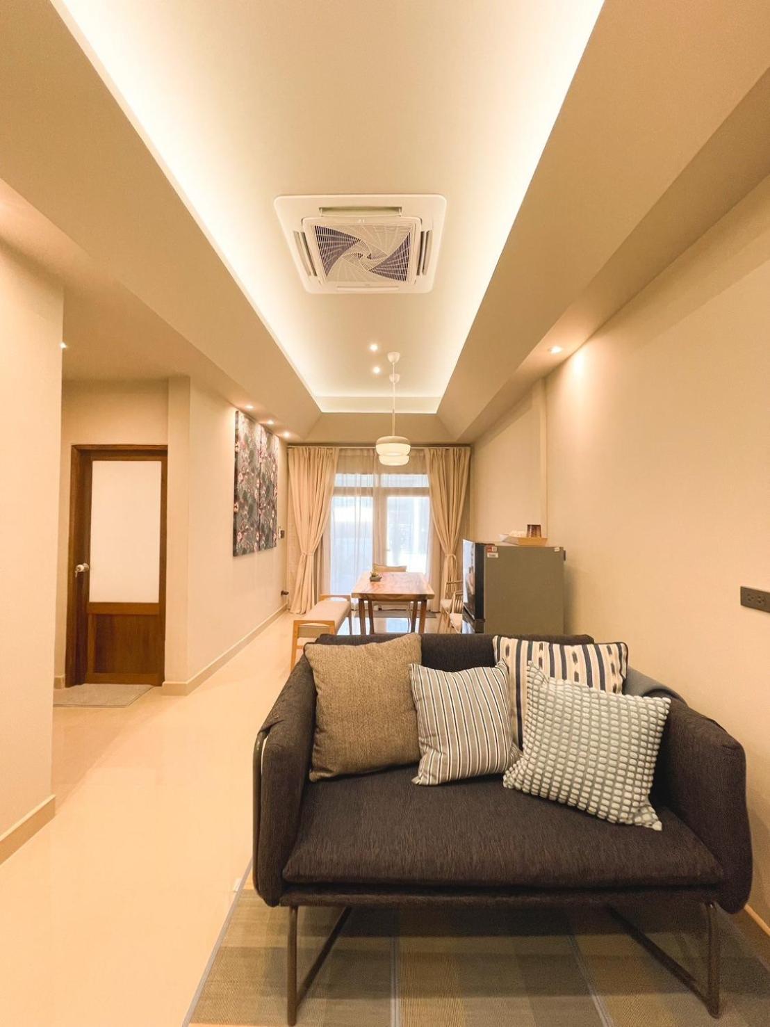 Aoboun House Bangsaen บ้านโอบอุ่น บางแสน ภายนอก รูปภาพ